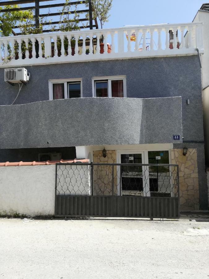 Rooms And Apartments Milana Bar Dış mekan fotoğraf